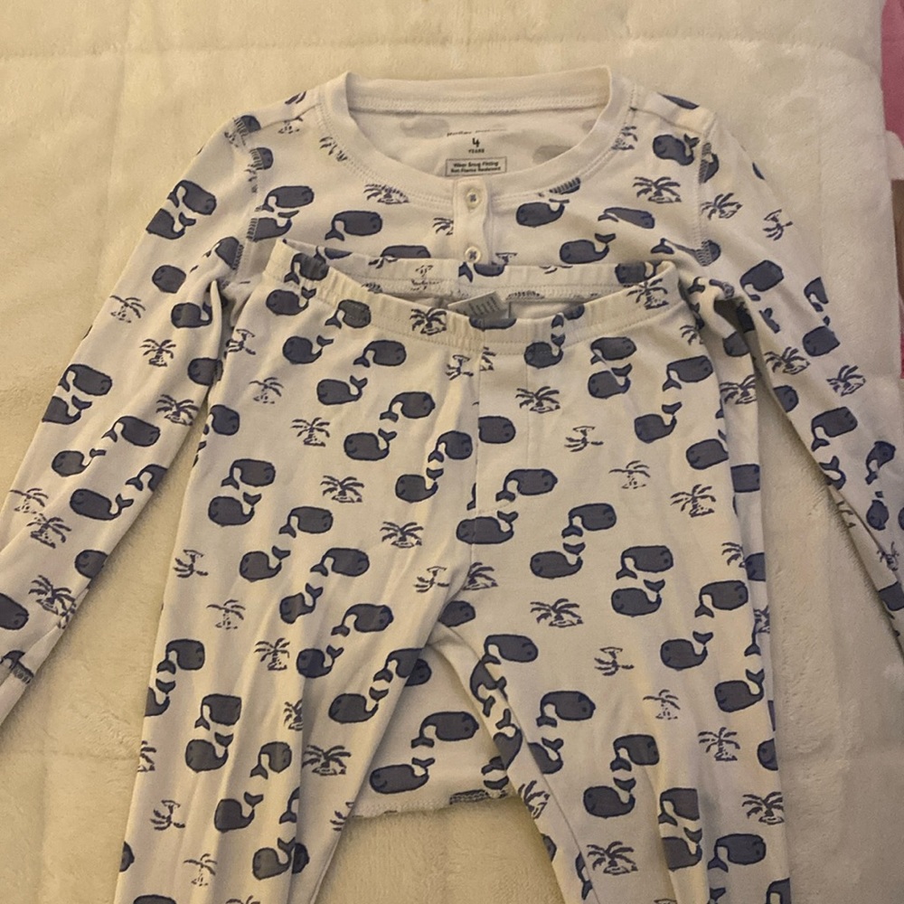 Roller Rabbit pjs size 4